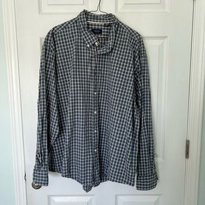 Izod button down
